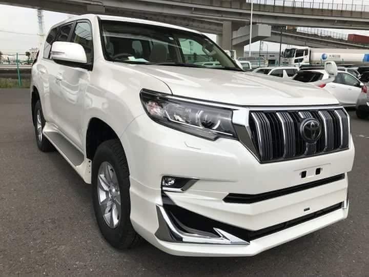 Toyota Prado for rent in Bahria Town Lahore